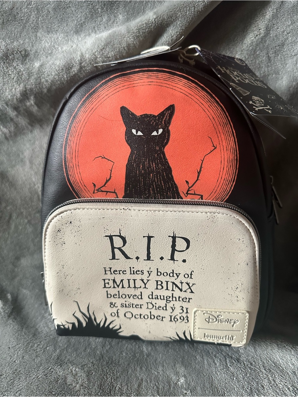 NWT Loungefly Disneys Hocus Pocus Emily Binx Grave RIP Mini Backpack